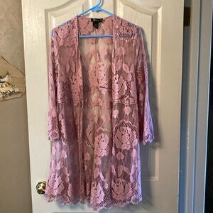 Lacey detail, gorgeous dusty rose tunic